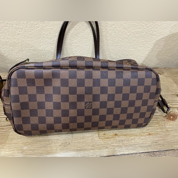 Authentic Pre Loved Louis Vuitton Neverfull MM Damier Ebene - Picture 16 of 16